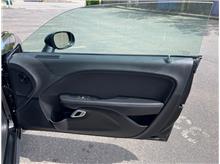 Vehicle Thumb #18