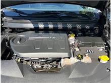 Vehicle Thumb #27