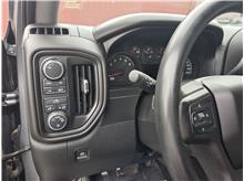 Vehicle Thumb #17