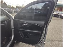 Vehicle Thumb #25