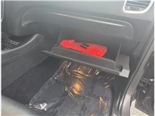 Vehicle Thumb #26