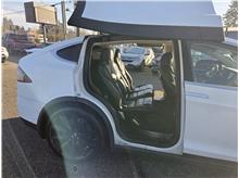 Vehicle Thumb #23