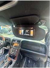 Vehicle Thumb #33