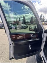 Vehicle Thumb #43