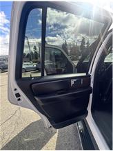 Vehicle Thumb #44