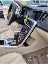 Vehicle Thumb #19