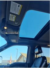 Vehicle Thumb #17