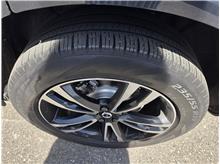 Vehicle Thumb #12