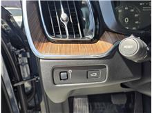 Vehicle Thumb #16