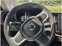 Vehicle Thumb #18