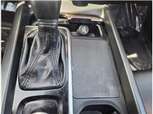 Vehicle Thumb #29