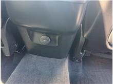 Vehicle Thumb #39