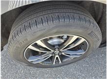 Vehicle Thumb #9