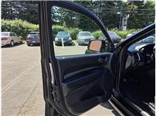 Vehicle Thumb #15