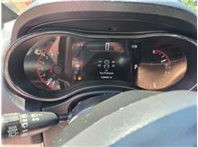 Vehicle Thumb #17