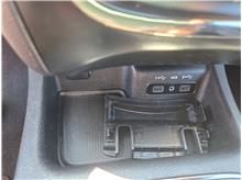 Vehicle Thumb #20