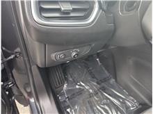 Vehicle Thumb #16