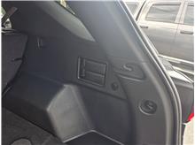 Vehicle Thumb #28