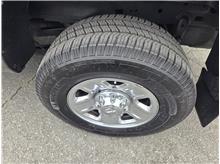 Vehicle Thumb #12