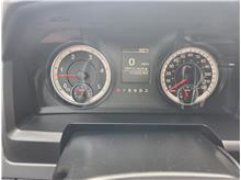 Vehicle Thumb #20