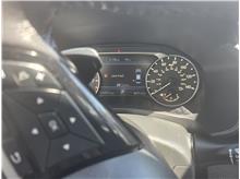 Vehicle Thumb #15