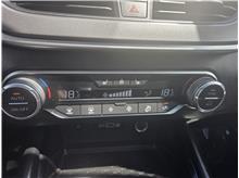 Vehicle Thumb #18