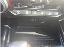 Vehicle Thumb #20