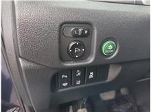 Vehicle Thumb #16
