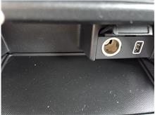 Vehicle Thumb #20