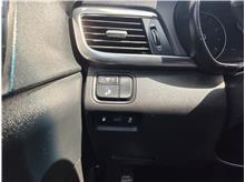 Vehicle Thumb #25