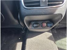 Vehicle Thumb #37