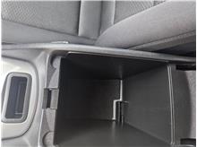 Vehicle Thumb #22