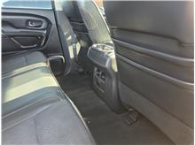 Vehicle Thumb #30