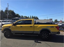 Vehicle Thumb #7