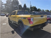 Vehicle Thumb #8