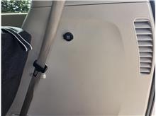 Vehicle Thumb #34