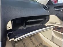 Vehicle Thumb #23
