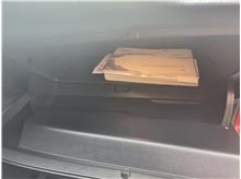 Vehicle Thumb #25