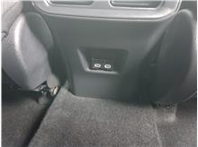 Vehicle Thumb #29