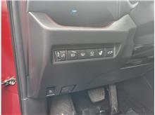 Vehicle Thumb #17