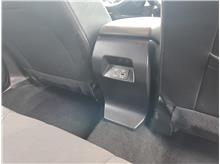 Vehicle Thumb #27