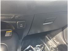 Vehicle Thumb #23