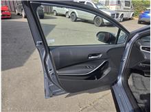 Vehicle Thumb #14