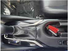 Vehicle Thumb #21