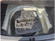Vehicle Thumb #31