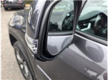 Vehicle Thumb #12