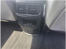 Vehicle Thumb #27