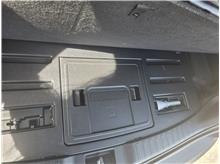 Vehicle Thumb #30