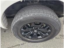 Vehicle Thumb #12