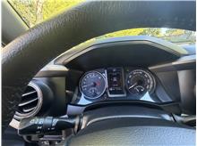 Vehicle Thumb #16